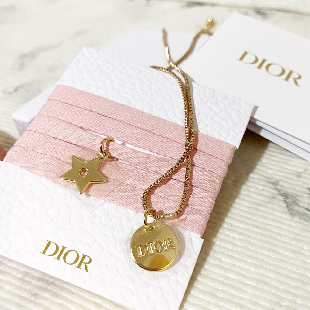Dior Beauty Dior Round Charm Necklace & Star Charm on Perfumable Link